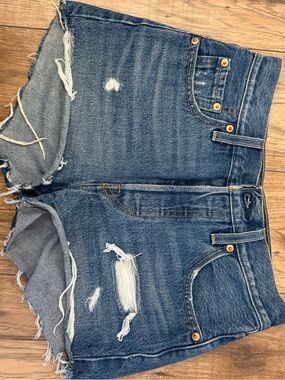 Levi's 501 Blue Denim Jeans with Gold Stitching